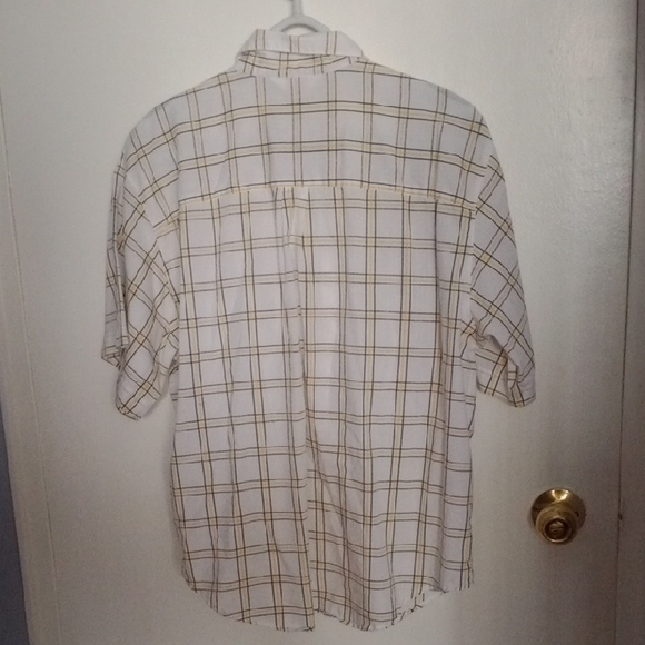 Gold and White Casual Button Down Shirt Lightweight - Picture 8 of 8